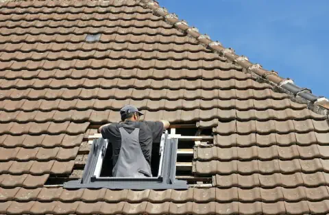 Pose de velux - Saint-Antonin-du-Var